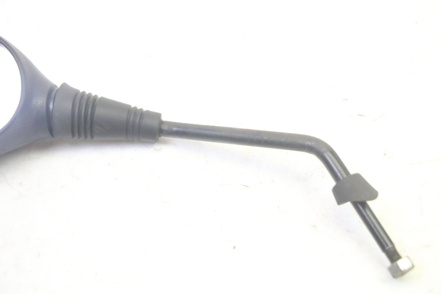 photo de LUSTERKO LEWE PIAGGIO MP3 RL 250 (2006 - 2010) - Zoom stanu zużycia