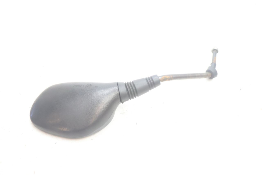 photo de LUSTERKO LEWE PIAGGIO MP3 125 (2006 - 2014) - Zbliżenie techniczne