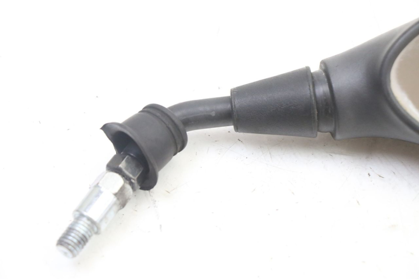 photo de LUSTERKO LEWE PIAGGIO NEW TYPHOON 50 (2018 - 2021) - Zoom stanu zużycia