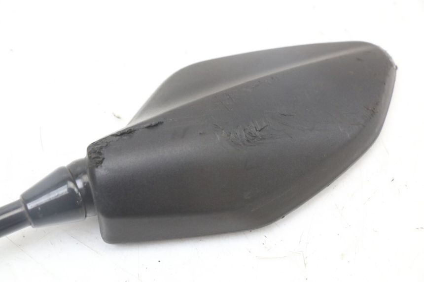 photo de LUSTERKO LEWE HONDA PCX (JF47) 125 (2012 - 2013) - Zbliżenie techniczne