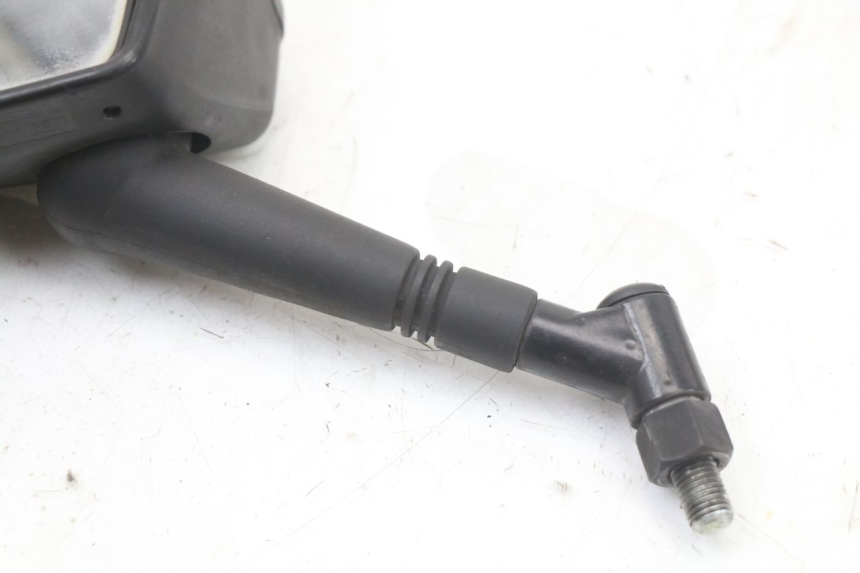 photo de LUSTERKO LEWE PEUGEOT SATELIS 125 (2010 - 2012) - Zoom stanu zużycia