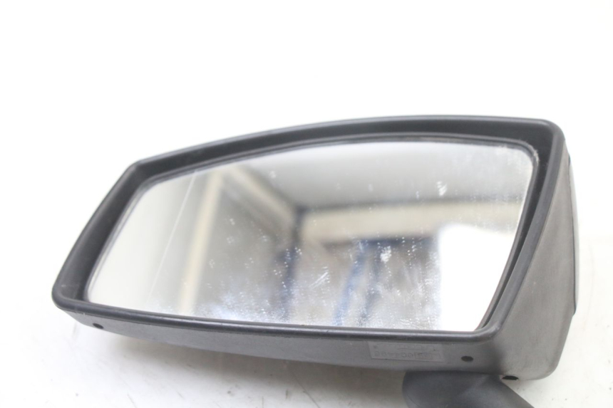 photo de LUSTERKO LEWE PEUGEOT SATELIS COMPRESSOR K15 125 (2006 - 2009) - Szczegół części