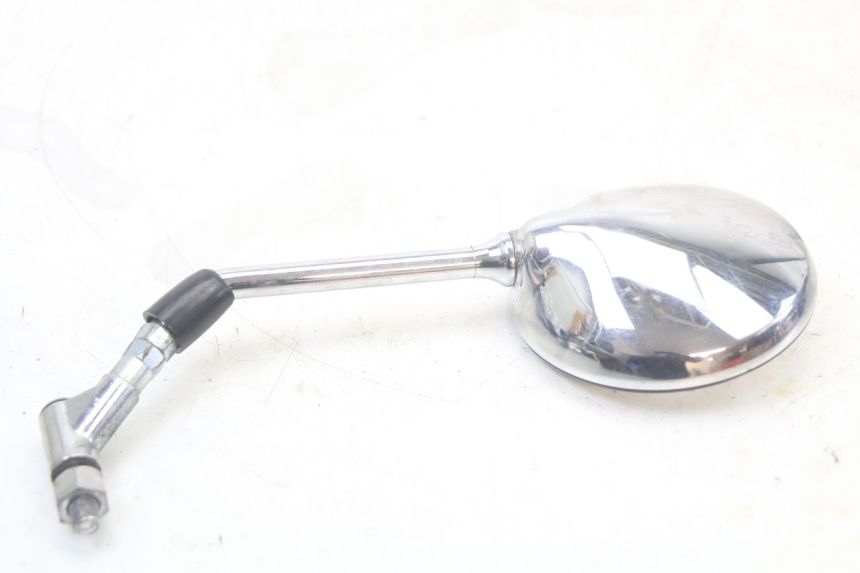 photo de LUSTERKO LEWE PIAGGIO BEVERLY 125 (1998 - 2005) - Widok ogólny