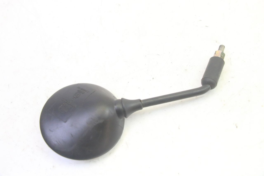 photo de LUSTERKO LEWE TNT MOTOR ROMA 10' 4T 50 (2019 - 2022) - Inny kąt widzenia