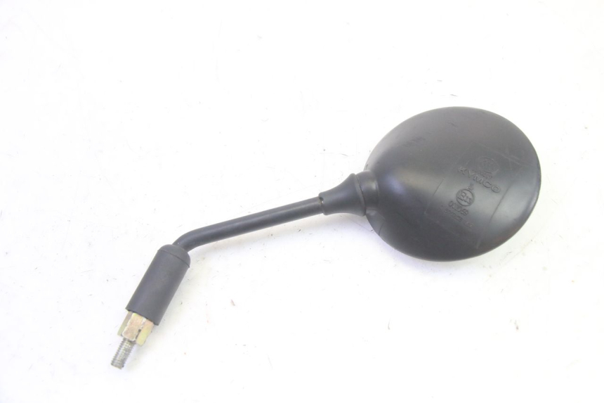 photo de LUSTERKO LEWE TNT MOTOR ROMA 10' 4T 50 (2019 - 2022) - Zbliżenie techniczne