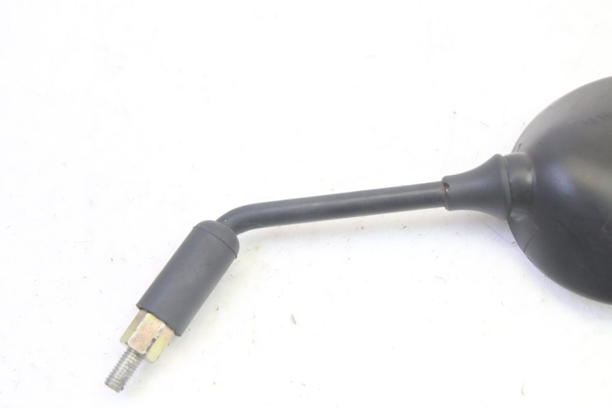 photo de LUSTERKO LEWE TNT MOTOR ROMA 10' 4T 50 (2019 - 2022) - Punkty mocowania