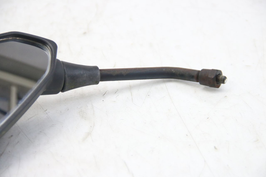 photo de LUSTERKO LEWE DAELIM S3 125 (2010 - 2017) - Zbliżenie techniczne