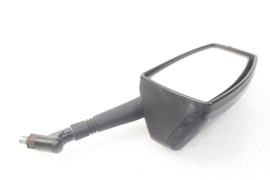 photo de LUSTERKO LEWE PEUGEOT SATELIS 500 (2007 - 2013) - Punkty mocowania