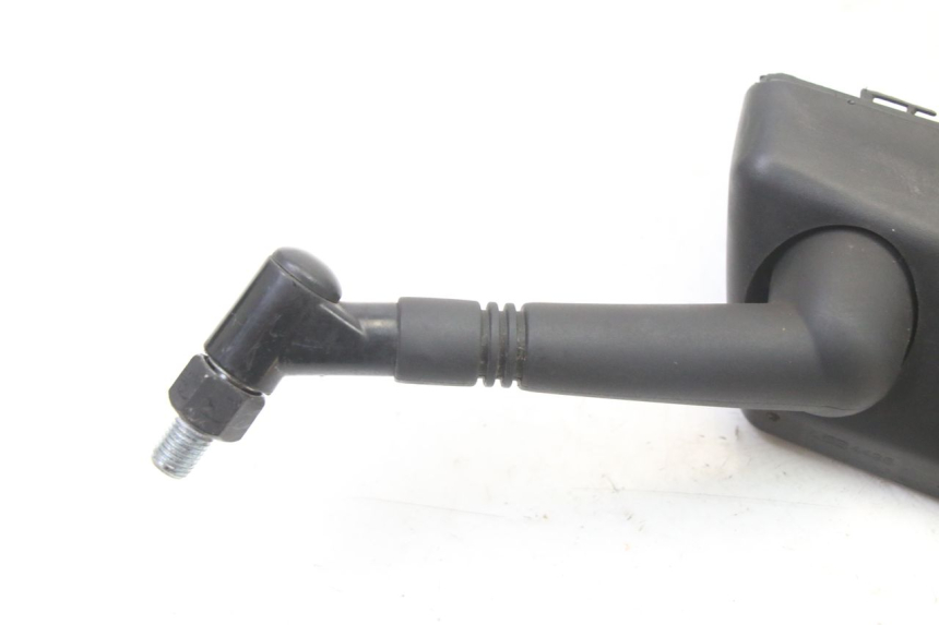 photo de LUSTERKO LEWE PEUGEOT SATELIS 125 (2013 - 2018) - Stan powierzchni