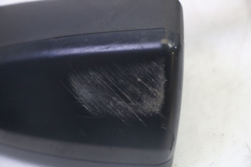 photo de LUSTERKO LEWE PEUGEOT SATELIS 125 (2006 - 2009) - Widok ogólny