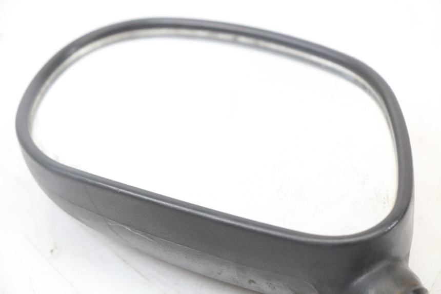 photo de LUSTERKO LEWE PEUGEOT STREETZONE 2T 50 (2014 - 2019) - Stan powierzchni