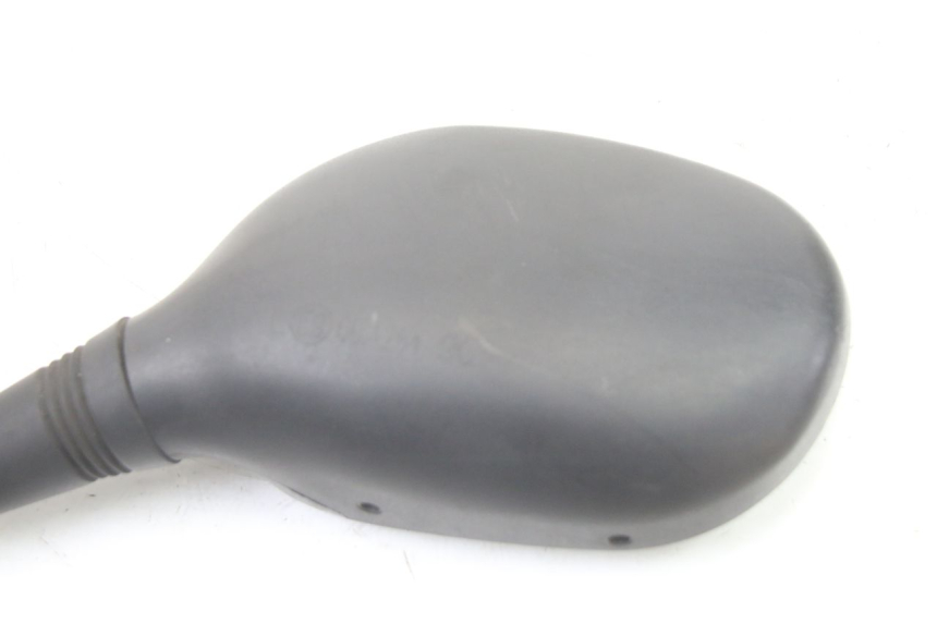 photo de LUSTERKO LEWE SUZUKI BURGMAN 125 (2015 - 2017) - Stan powierzchni