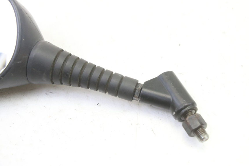 photo de LUSTERKO LEWE YAMAHA TDM ABS 900 (2002 - 2014) - Zoom stanu zużycia