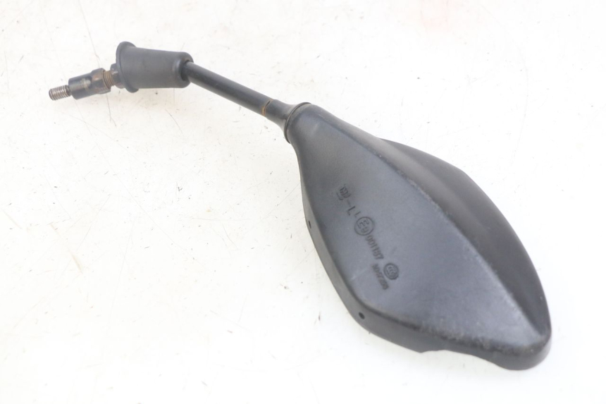 photo de LUSTERKO LEWE PEUGEOT TWEET 4T 50 (2018 - 2022) - Zbliżenie techniczne