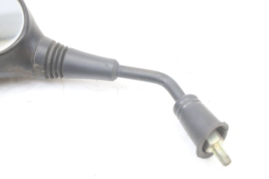 photo de LUSTERKO LEWE PEUGEOT TWEET 4T 50 (2018 - 2022) - Zoom stanu zużycia