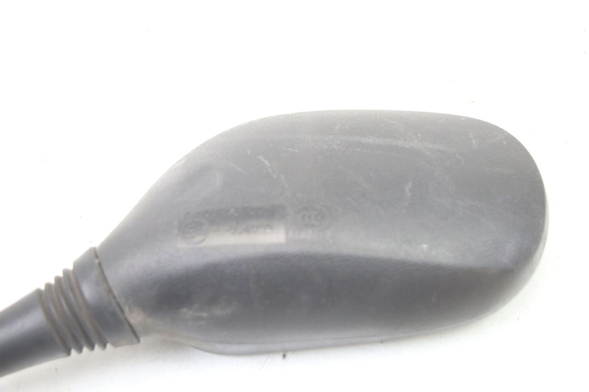 photo de LUSTERKO LEWE PEUGEOT TWEET 4T 50 (2018 - 2022) - Stan powierzchni