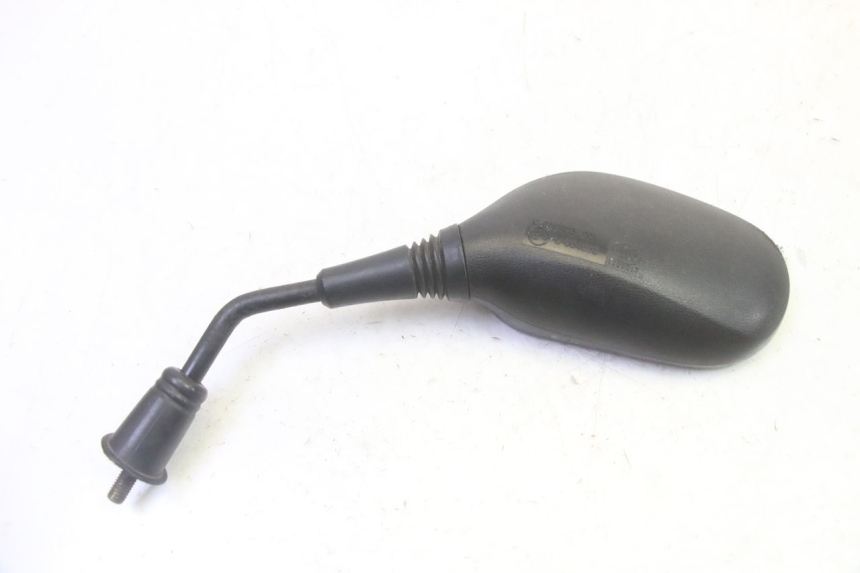 photo de LUSTERKO LEWE PEUGEOT TWEET PRO EFI 4T 50 (2021 - 2022) - Zbliżenie techniczne