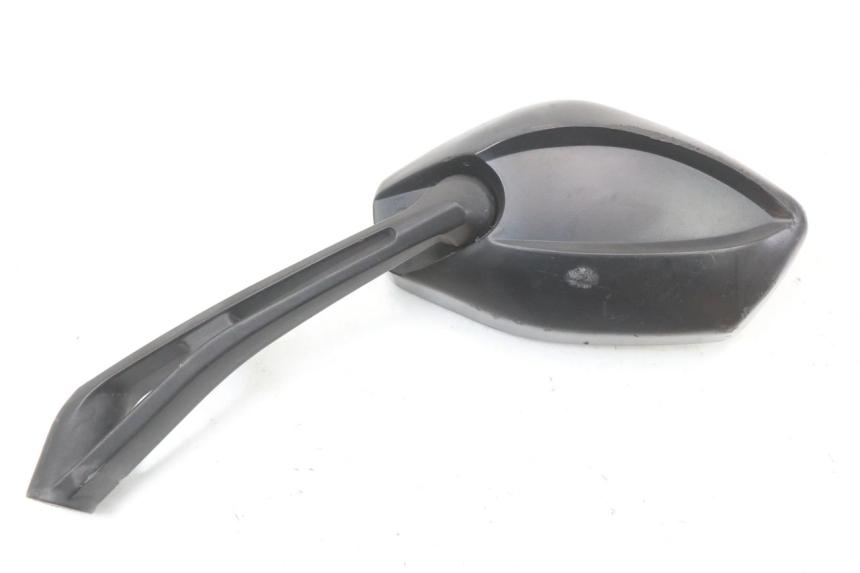 photo de LUSTERKO LEWE PEUGEOT TWEET 125 (2018 - 2021) - Punkty mocowania