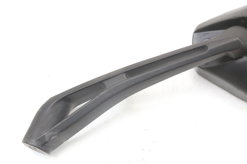 photo de LUSTERKO LEWE PEUGEOT TWEET 125 (2018 - 2021) - Stan powierzchni