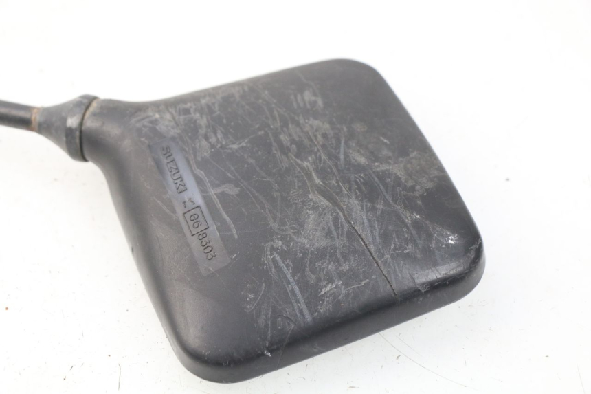 photo de LUSTERKO LEWE SUZUKI UC EPICURO 125 (1999 - 2003) - Widok ogólny