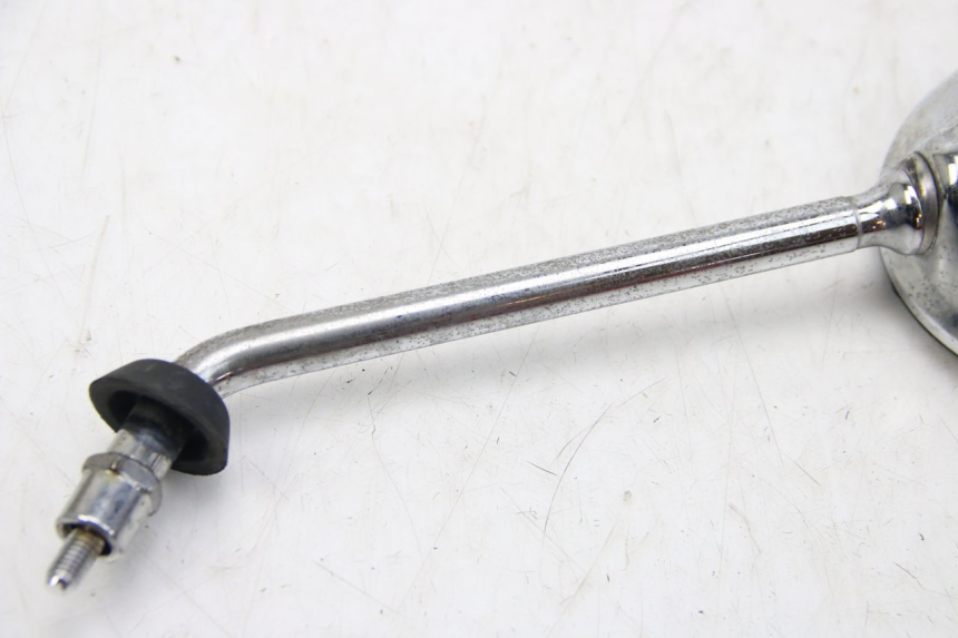 photo de LUSTERKO LEWE PIAGGIO VESPA GTS SUPER IE 125 (2009 - 2016) - Widok ogólny