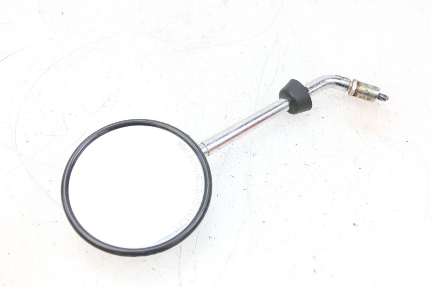 photo de LUSTERKO LEWE PIAGGIO VESPA GTS SUPER IE 125 (2009 - 2016) - Szczegół części