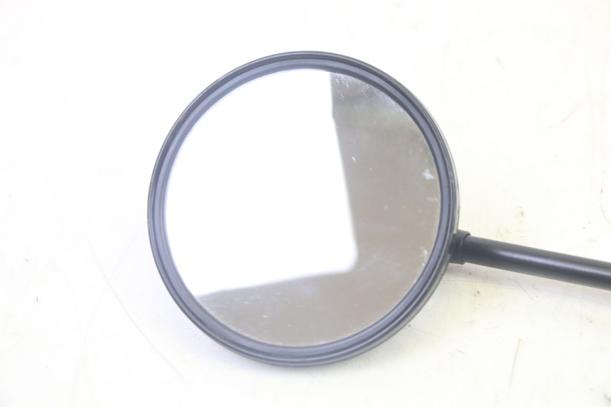 photo de LUSTERKO LEWE GTS VICI 4T 50 (2020 - 2025) - Szczegół części