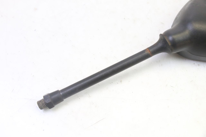 photo de LUSTERKO LEWE PEUGEOT VIVACITY NEW 4T 50 (2008 - 2017) - Punkty mocowania