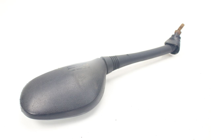 photo de LUSTERKO LEWE YAMAHA XMAX X-MAX 125 (2006 - 2009) - Oznaczenia i referencje