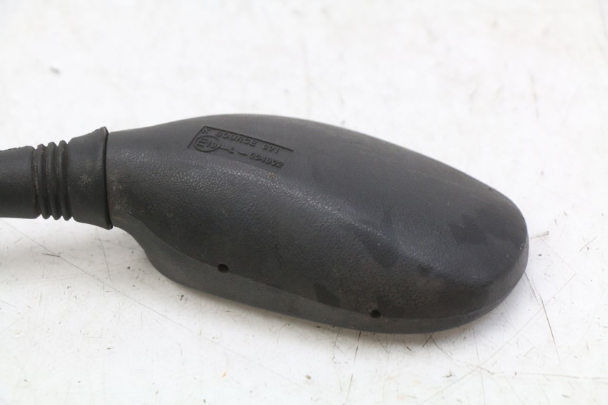 photo de LUSTERKO LEWE YAMAHA XMAX X-MAX 125 (2006 - 2009) - Zoom stanu zużycia