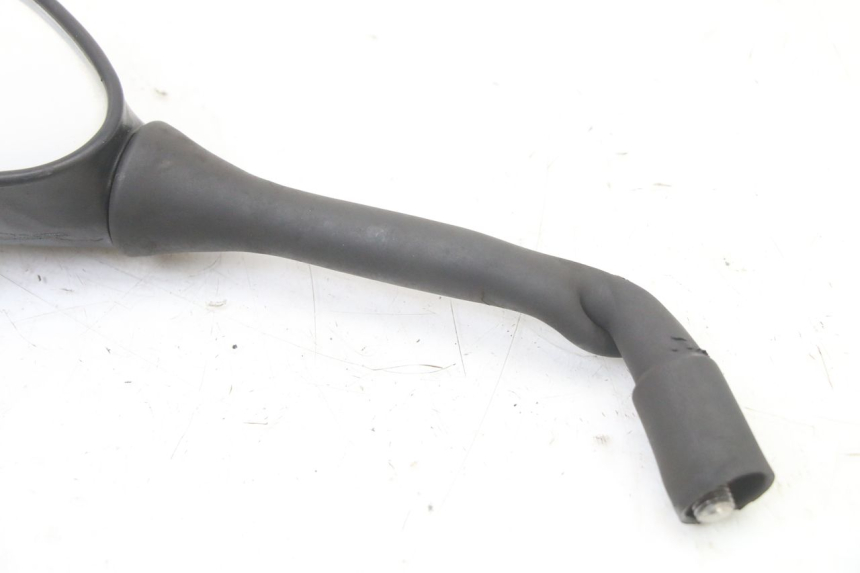 photo de LUSTERKO LEWE YAMAHA X-MAX XMAX ABS 250 (2010 - 2014) - Zoom stanu zużycia