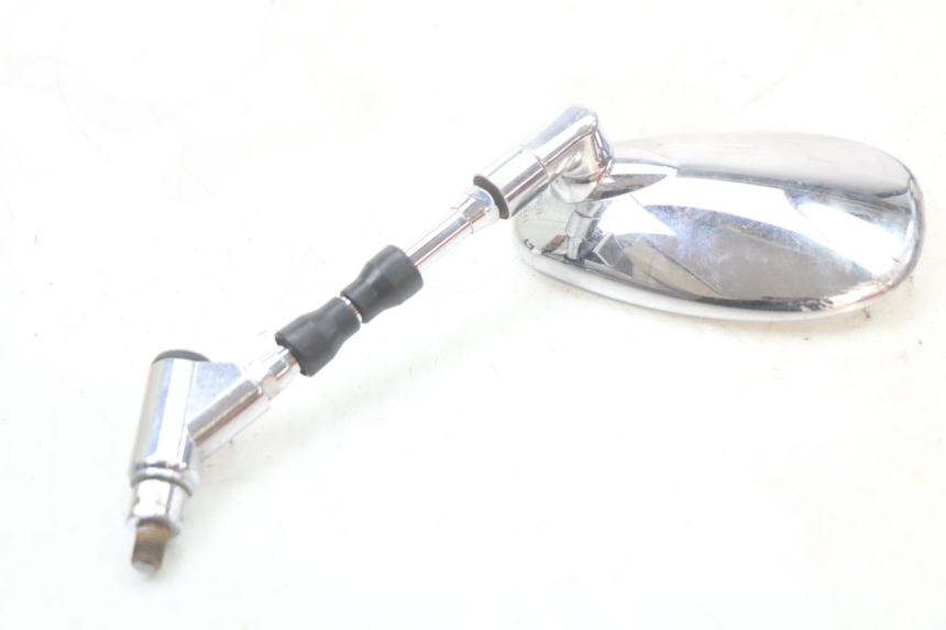 photo de LUSTERKO LEWE YAMAHA XVS DRAG STAR DRAGSTAR 650 (1997 - 2007) - Widok ogólny