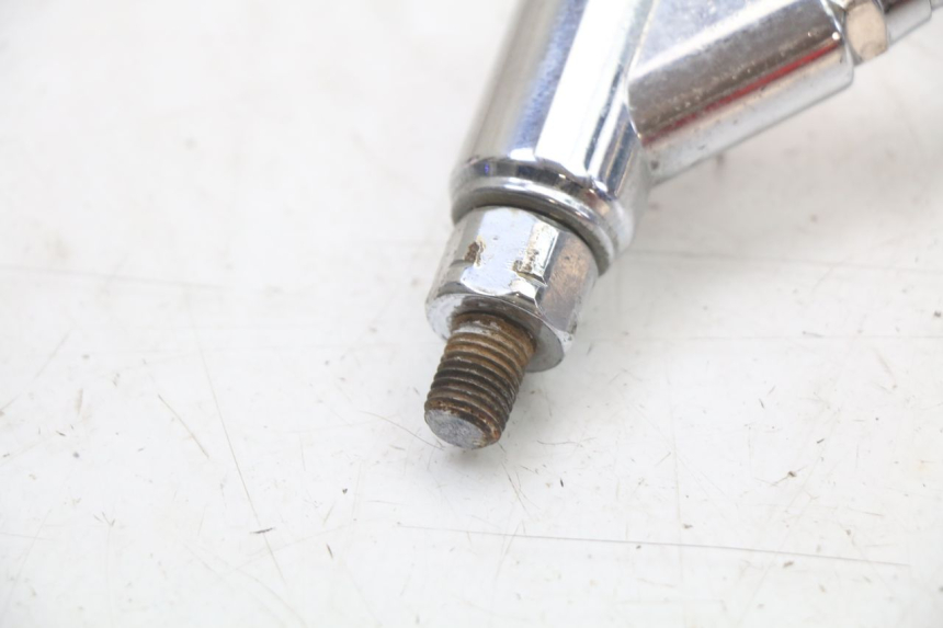 photo de LUSTERKO LEWE YAMAHA XVS DRAG STAR DRAGSTAR 650 (1997 - 2007) - Punkty mocowania