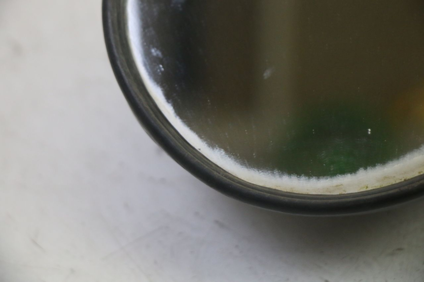 photo de LUSTERKO LEWE YAMAHA YP MAJESTY 125 (2007 - 2010) - Zoom stanu zużycia