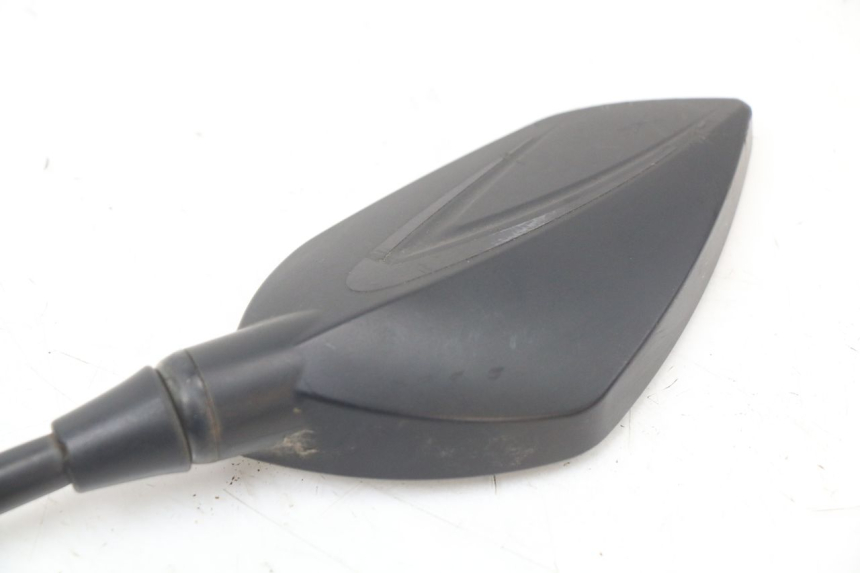 photo de LUSTERKO LEWE PIAGGIO ZIP 4T 50 (2018 - 2020) - Widok ogólny