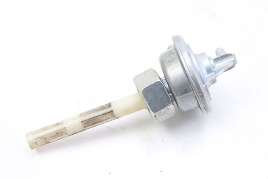 photo de KRANIK ZBIORNIKA KYMCO AGILITY 4T 50 (2018 - 2022) - Zoom stanu zużycia