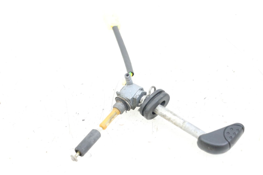 photo de KRANIK ZBIORNIKA PEUGEOT BUXY 50 (1993 - 1998) - Zoom stanu zużycia