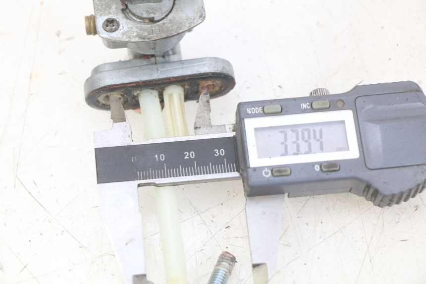 photo de KRANIK ZBIORNIKA LONCIN DIRT BIKE 125 - Szczegół części