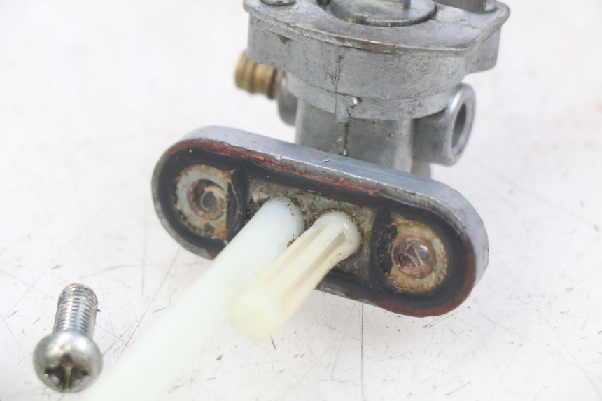 photo de KRANIK ZBIORNIKA LONCIN DIRT BIKE 125 - Inny kąt widzenia