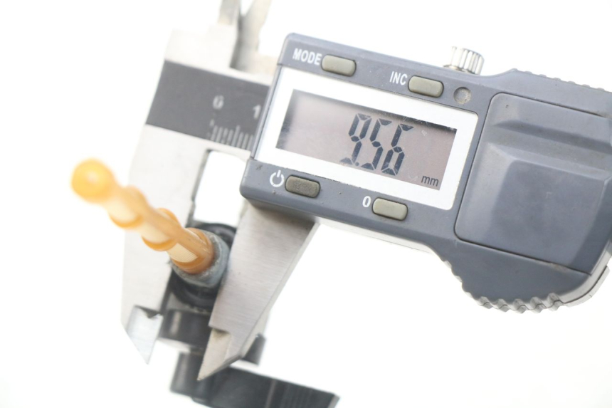 photo de KRANIK ZBIORNIKA DERBI DIRT BOY 4T 50 - Szczegół części