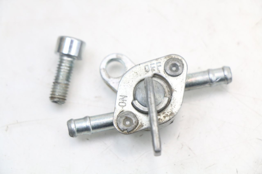 photo de KRANIK ZBIORNIKA KSR RACING DRIFT 140 - Inny kąt widzenia