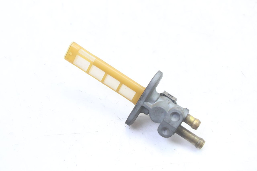 photo de KRANIK ZBIORNIKA SUZUKI GS GSE 500 (2001 - 2003) - Szczegóły charakterystyczne