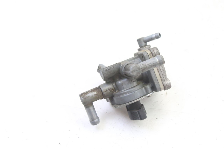 photo de KRANIK ZBIORNIKA SUZUKI GS GSE 500 (2001 - 2003) - Część sprawdzona