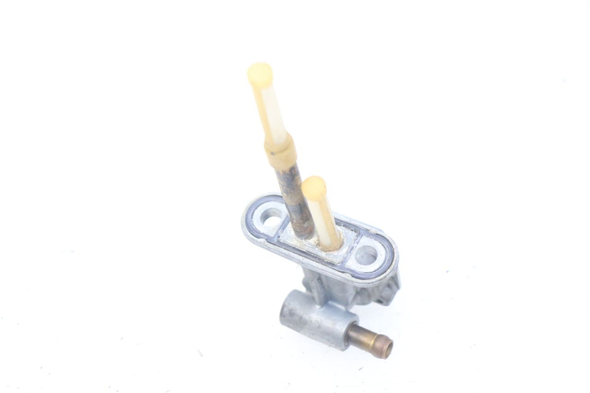 photo de KRANIK ZBIORNIKA KAWASAKI KLX 110 (2010 - 2022) - Zoom stanu zużycia