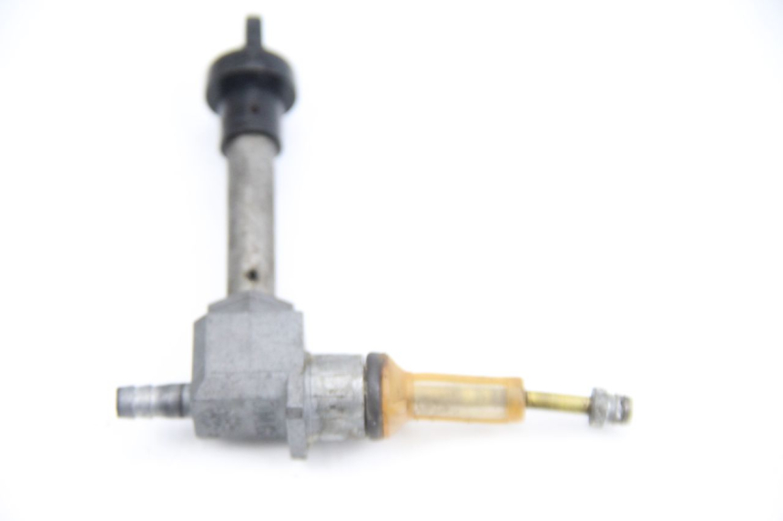 photo de KRANIK ZBIORNIKA PALIWA PEUGEOT LUDIX 50 (2005 - 2007) - Zoom stanu zużycia