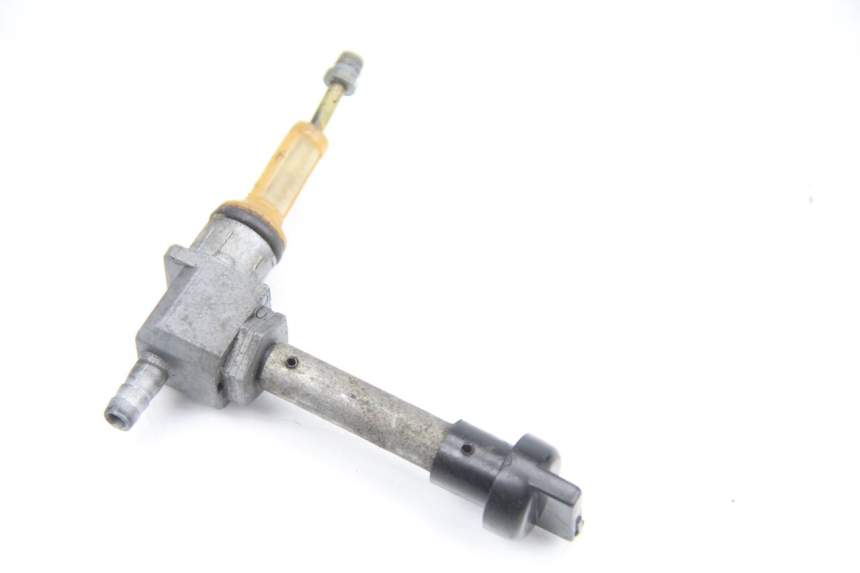 photo de KRANIK ZBIORNIKA PALIWA PEUGEOT LUDIX 50 (2005 - 2007) - Zbliżenie techniczne