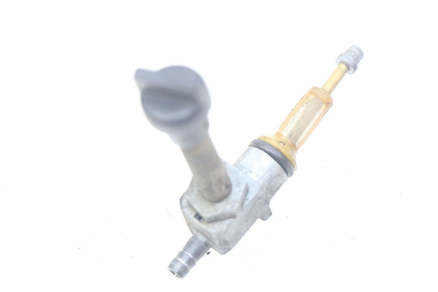 photo de KRANIK ZBIORNIKA PEUGEOT LUDIX 50 (2008 - 2017) - Zoom stanu zużycia