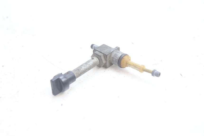 photo de KRANIK ZBIORNIKA PALIWA PEUGEOT LUDIX 50 (2005 - 2007) - Zoom stanu zużycia