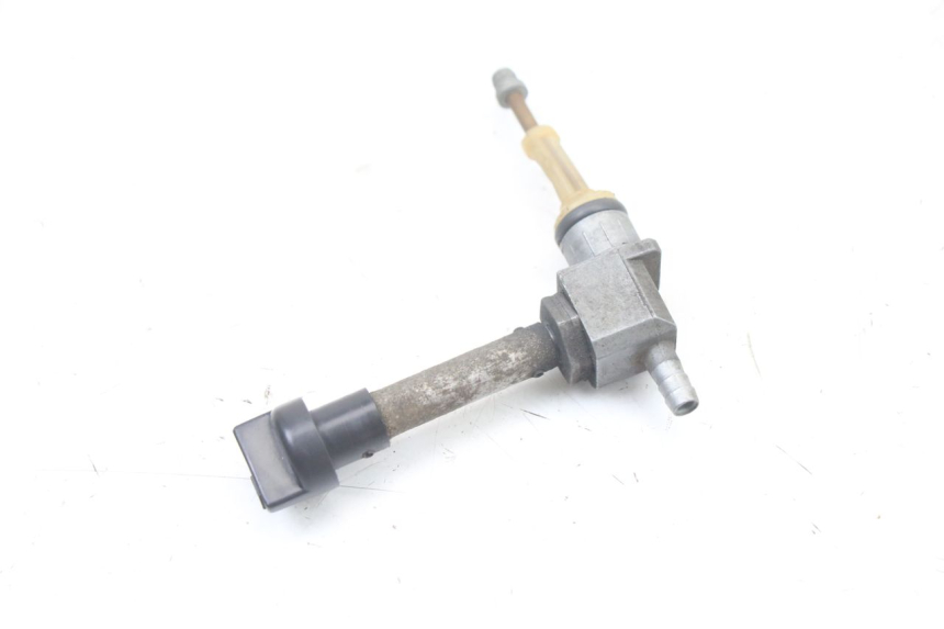 photo de KRANIK ZBIORNIKA PEUGEOT LUDIX ONE 50 (2005 - 2008) - Zbliżenie techniczne