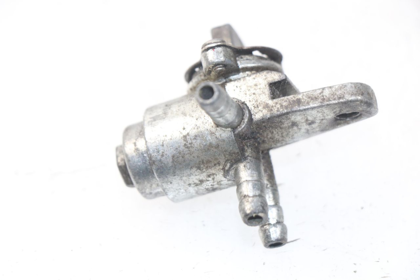 photo de KRANIK ZBIORNIKA ADLY RS SUPERSONIC 50 (2005 - 2010) - Zbliżenie techniczne